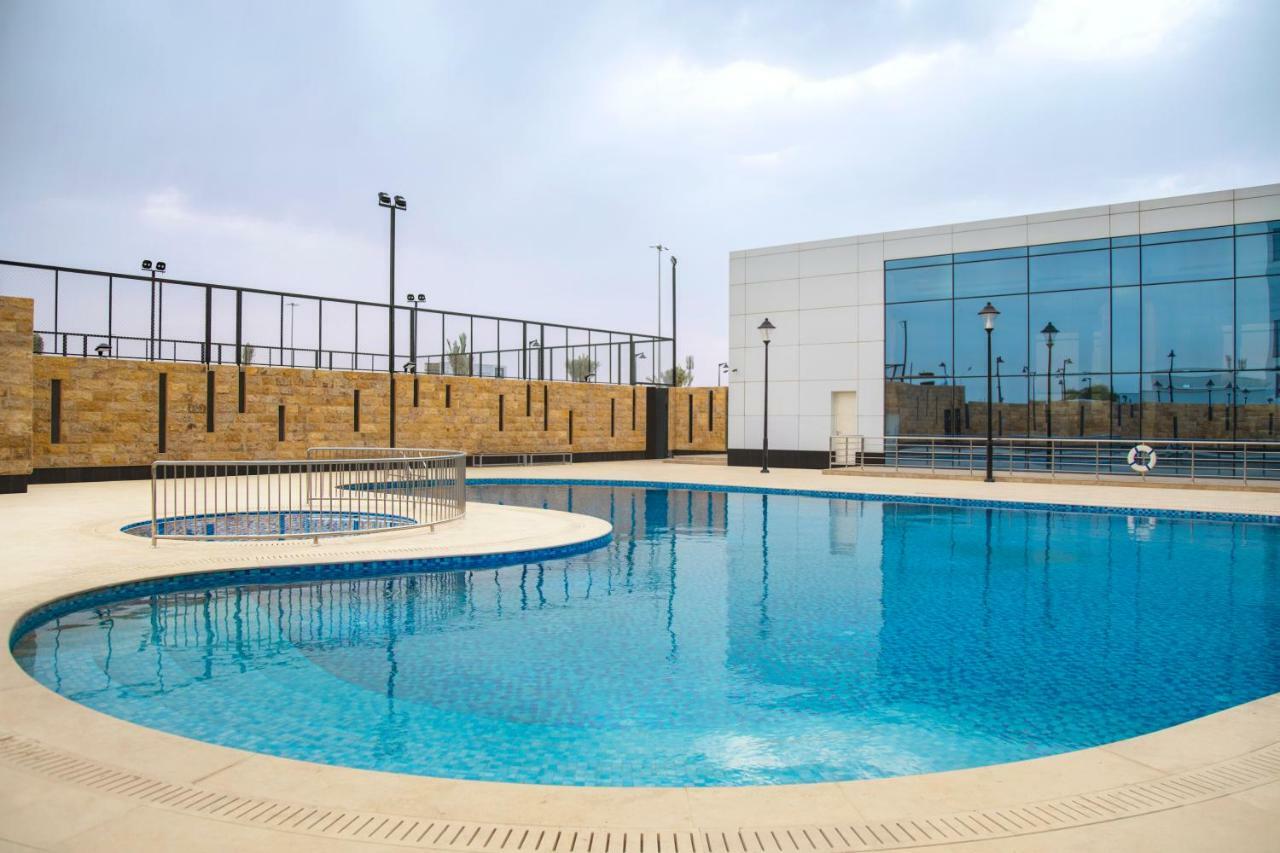 Cristal Amaken Hotel Riyadh Exterior photo
